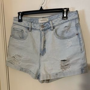 PacSun medium mom short